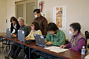 写真:視覚障害者へのパソコン操作や利用の指導
