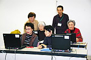 写真:パソコン教室の様子