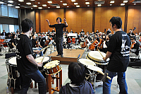 練習風景。小林さんの指揮のもと、練習にも気合が入る