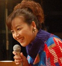 写真:講演する荒木さん
