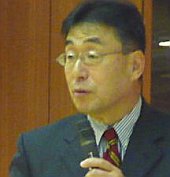 写真:講演する後野文雄さん