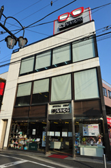 写真:店舗の外観